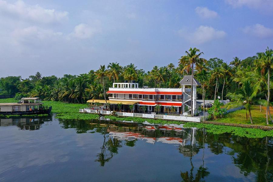 Vembanad Village Backwater Resort Alappuzha Eksteriør billede